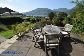 Ashburn Cottage - Image 4