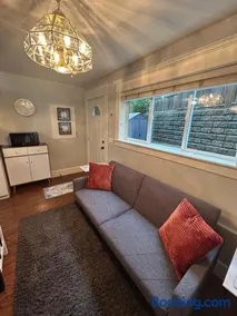 Garden Suite in Colwood - Image 1