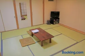 City Pension Tommy Rich Inn Kyoto - Image 2