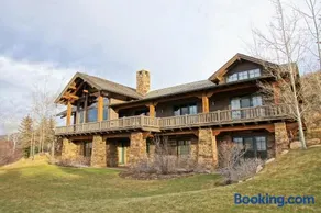 Private Hot Tub, Theater Room, Valet Parking and Ski & Boot Storage at Ritz Carlton - Image 1