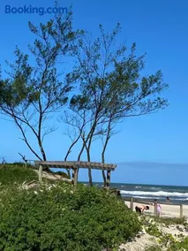 Sobrado Charmoso Beach House com piscina - Image 3