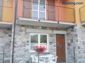 Charming apartment in Livo 70 m² with mountain view - Image 2