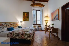 Florence Old Town David's Flat - Image 1