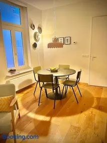 Stadscentrum, rustige toplocatie! - Image 3