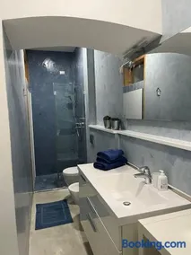 room154 - Image 2