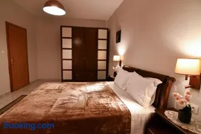 Kostaras Comfort Stay - Image 4