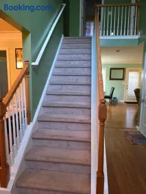 Private 4-Bedroom Home for Your Next Adventures - Image 4