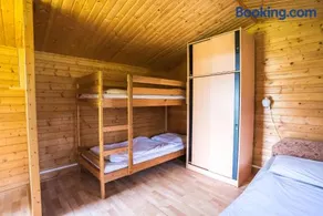 Chatky na Borovej Sihoti - spoločné wc a sprchy - Image 4