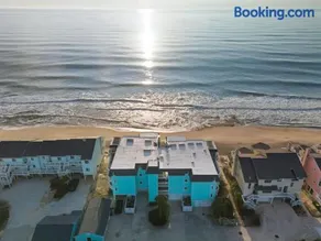 Nestled Inn Ocean Views at Kure Beach - Image 4