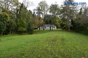 Railway Crossing Cottage - Image 4