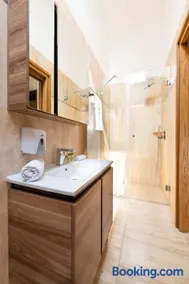 Botrytis Borhotel - Image 4
