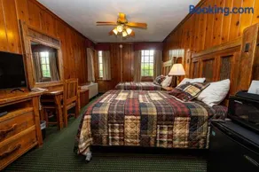 Starved Rock Lodge - Image 4