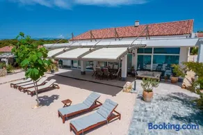 Holiday home Paladina by Pag tours - Image 1