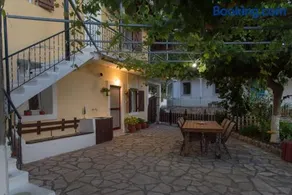 metaxas house - Image 1