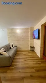 Lys Apartment - Image 3