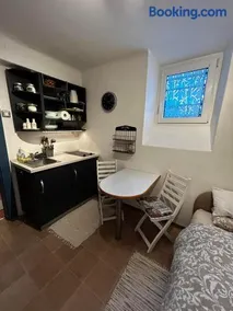 Apartment Lan - Image 1