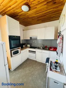Studio COSY avec parking et wifi gratuit - Image 4