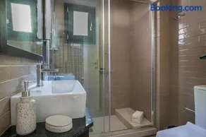 Melina Apartments Sea View - Image 2