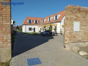 Vila Vlaštovka - Image 1