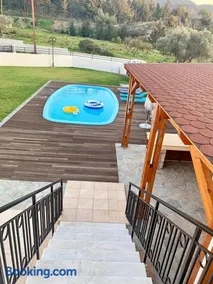 Butterfly Estates Maritsa Rhodes - Image 2