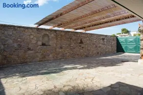 Kiveri Garden Villa - Image 3
