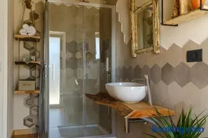 SANTINO'S HOUSE - Image 3