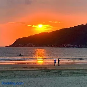Guaru Surf Hostel - Image 3