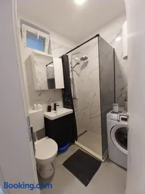 Studio Apartment Peninsula - Image 1