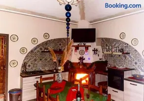 Chalet Grotta Monte Etna - Image 3