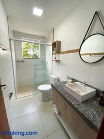 Dois quartos com varanda - super espaçoso - Image 5