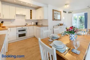 2 Bed in Sennen oc-t30543 - Image 5