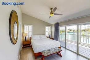 DK34 - Coastal Bliss Villa - Image 3