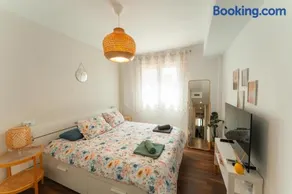 Modern apartment with pool, 5 minutes from the beach - Image 5