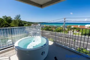 Emerald Ocean Villa - Image 2