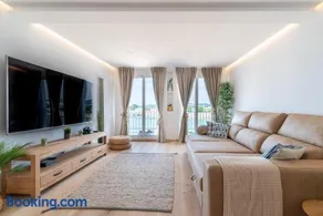 Casa junto al Mar - Image 1