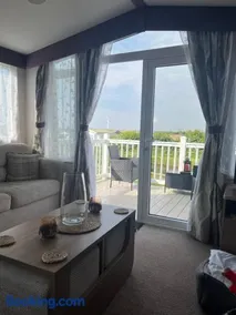 Lucys Pad - Image 3
