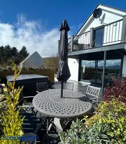 Westcove view three bedroom luxury house with hot tub - Image 1