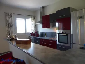 Gîte con barbacoa, jardín y terraza - Image 3