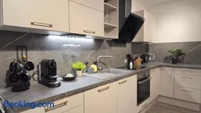 ARYVE Design-Boutique Apartment am Markt von Waltershausen im Thüringer Wald - Design-Interieur, Netflix, WLAN - Image 4