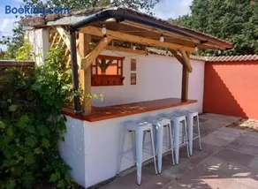 The Lodge - luxurious country stay with Hot tub, Games room and Gym - Image 2