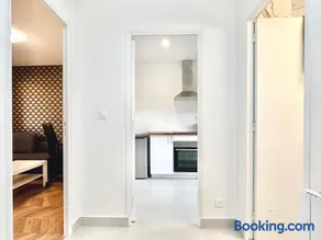 Fourside Deluxe Apartments in Le Bourget - Image 1