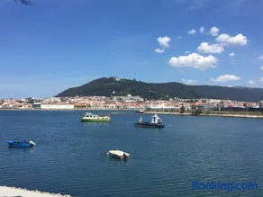 Viana do Castelo, Cabedelo Beach Apartment - Image 1