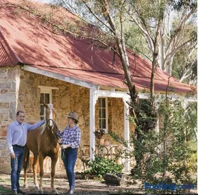 Dempster Cottage - Image 1