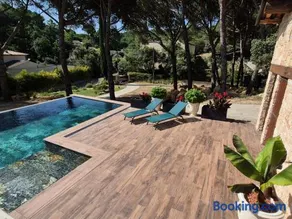 Maison indépendante de 26m2 avec Jardin, Climatisation et accès piscine l'été - Image 1