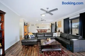 27 Bauhinia Street - Image 2
