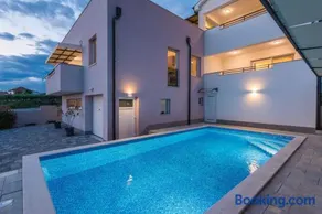 Villa Palmarosa - Image 1