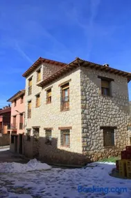 Casa Rural Lahuerta Apartamentos GUADALAVIAR - Image 4