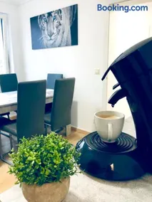 Wohnung mit neuem Bad und Küche - Image 1