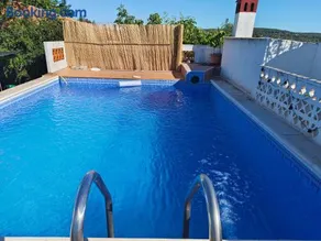 Preciosa y tranquila villa en Valencia con piscina privada - Image 2