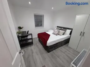 Place to stay in Norwich - Image 5
